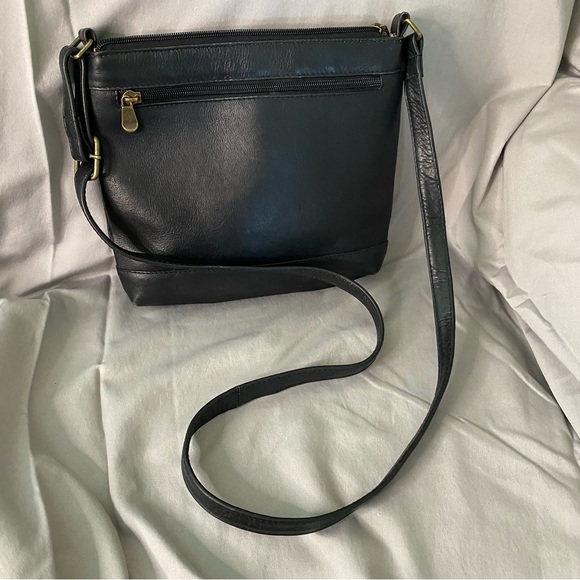 Le Donne black leather purse - Picture 1 of 3